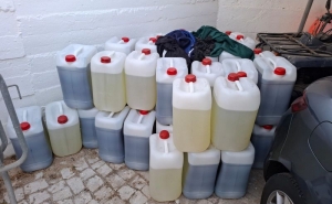 Nove detidos e apreendidos 100 jerricans de combustível em Albufeira