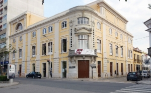 «VISITAS ENCENADAS» AO CINE-TEATRO LOULETANO