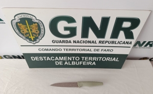 Albufeira – Detido por posse de arma proibida