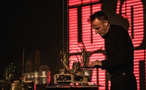 FESTIVAL SOM RISCADO EM LOULÉ COM MESTRES DA MÚSICA EXPERIMENTAL/IMAGEM, FORMAÇÃO E MUITO ENVOLVIMENTO ESCOLAR