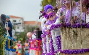 Carnaval Trapalhão anima Ferreiras nas tardes de 2 e 4 de março