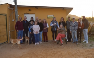 Canil de São Francisco de Assis recebe donativo