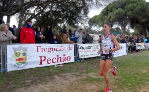 Ana Cabecinha sagrou-se campeã regional de Corta-Mato