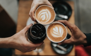 Pausas para café ou fumar no horário de trabalho podem (ou não) ser descontadas em Portugal?