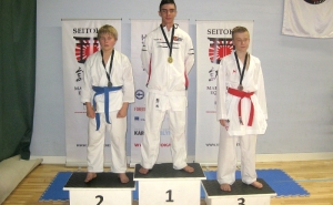 Karateca olhanense conquista Medalha de Ouro na Finlândia