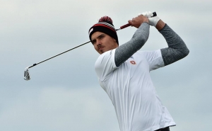 GOLFE | Algarvio no 6º lugar entre 120 jogadores de 16 países