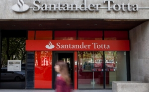 Santander Totta lança sistema rápido de abertura de conta em Tablet 