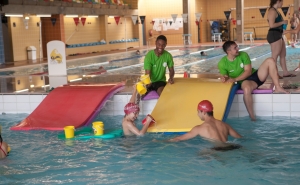 1.º Encontro de Desporto Escolar de Natação Adaptada decorreu em Lagoa