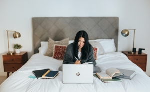 10 dicas para trabalhar melhor desde casa neste regresso ao confinamento
