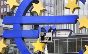 Zona euro está «perto do abismo», avisa Credit Suisse