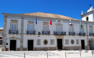 CÂMARA DE LOULÉ APROVA POR UNANIMIDADE A FISCALIDADE MUNICIPAL PARA O ANO DE 2018