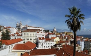Compra e venda de casas estagna em dezembro, mas tendência está a mudar