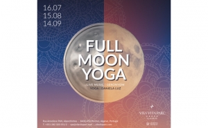Aulas solidárias de Full Moon Yoga 