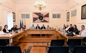 TELMO PINTO DISTRIBUI PELOUROS E FUNÇÕES NA CÂMARA MUNICIPAL DE LOULÉ