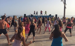 SUNSET DE ZUMBA EM QUARTEIRA NO FERIADO DE 15 DE AGOSTO