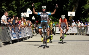 António Carvalho vence etapa e vesta amarela