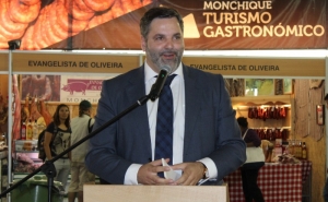 Inaugurou hoje a 22.ª Feira dos Enchidos Tradicionais de Monchique 