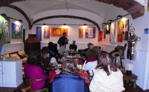 Tertúlia mais pequena do mundo tem lugar em Pêra a 25 de junho