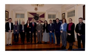 EMBAIXADOR RUSSO RECEBIDO EM LOULÉ