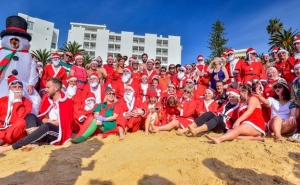 Tradicional Mergulho de solidariedade em Armação de Pêra