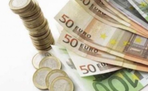 Banco de Portugal lança simulador que permite comparar comissões dos bancos