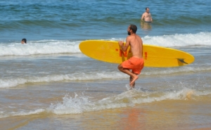 AUMENTAM SALVAMENTOS NAS PRAIAS DE FARO