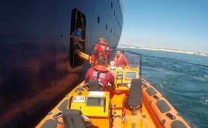 Evacuação médica de navio de passageiros a sul de Portimão