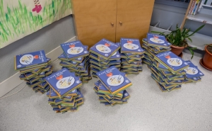 AUTARQUIA DE LOULÉ DISTRIBUI LIVROS SOBRE ZERO DESPERDÍCIO A ALUNOS DO CONCELHO