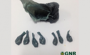 Detido por vender heroína perto de escola em Loulé