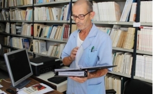 Centenas esvaziaram antiga loja de alfarrabista em Faro num par de horas