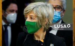 Covid-19: Ministra da Saúde defende testagem massiva e pondera testes gratuitos