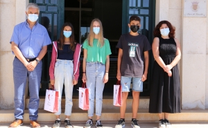 Câmara Municipal premiou mérito escolar de alunos da Escola EB2,3 de São Vicente de Vila do Bispo