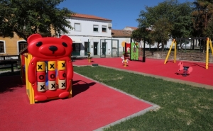 Reabriu Parque Infantil de Amareleja