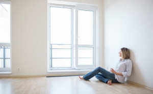 O que fazer quando um vizinho está desempregado e não paga o condomínio?