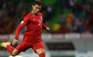 Cristiano Ronaldo compra casa em Vilamoura