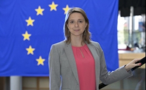 Eurodeputada Cláudia Monteiro de Aguiar no Dia da Europa no Algarve