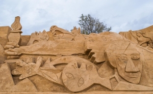 Escultura de Picasso vence concurso de areia