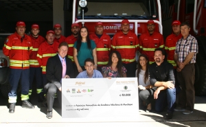 Grupo de Restaurantes em Almancil angaria 10.000 euros para os Bombeiros Voluntários de Monchique