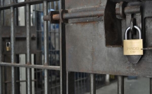 Cadeia de Olhão tem nova ala para formação construída com ajuda de reclusos