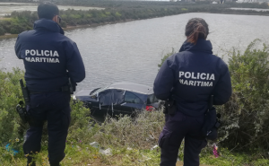 Polícia Marítima e Polícia de Segurança Pública recuperam viatura furtada e abandonada na Ria Formosa