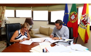 MUNICÍPIO DE ALBUFEIRA ASSINA PROTOCOLOS DE DESENVOLVIMENTO CULTURAL COM ASSOCIAÇÕES DO CONCELHO 