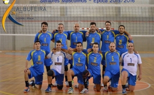 VOLEIBOL | Em duelo pela passagem à fase seguinte da série dos primeiros carnide levou a melhor