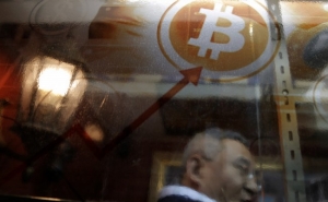 Clientes do Santander impedidos de receber montantes investidos em moedas virtuais