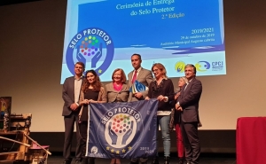 Agrupamento de Escolas Júlio Dantas recebe «Selo Protetor» da Comissão Nacional de Promoção dos Direitos e Proteção das Crianças e Jovens