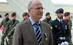 VÍTOR ALEIXO RECEBE MEDALHA DE HONRA MÉRITO OURO DA LIGA DOS COMBATENTES