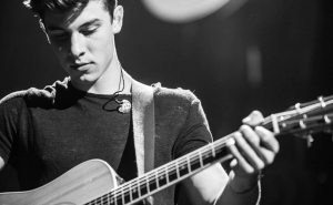 Filho de Algarvios | Shawn Mendes entre os nomeados para os prémios Juno de música 
