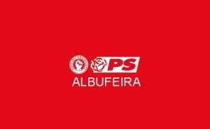 PS Albufeira | Solidário com lesados de demolição de loteamento