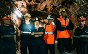 PRIMEIRO SINGLE DO NOVO ÁLBUM DE CRISTINA BRANCO COM VIDEOCLIP FILMADO NA MINA DE SAL-GEMA EM LOULÉ