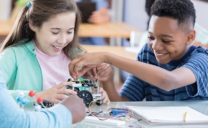 Programa «Férias em Movimento» - TecnoAventuras