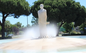 Vilamoura com Fonte Cupertino Miranda renovada  